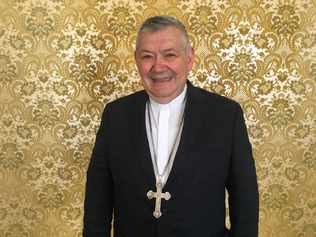 vescovo De Luca