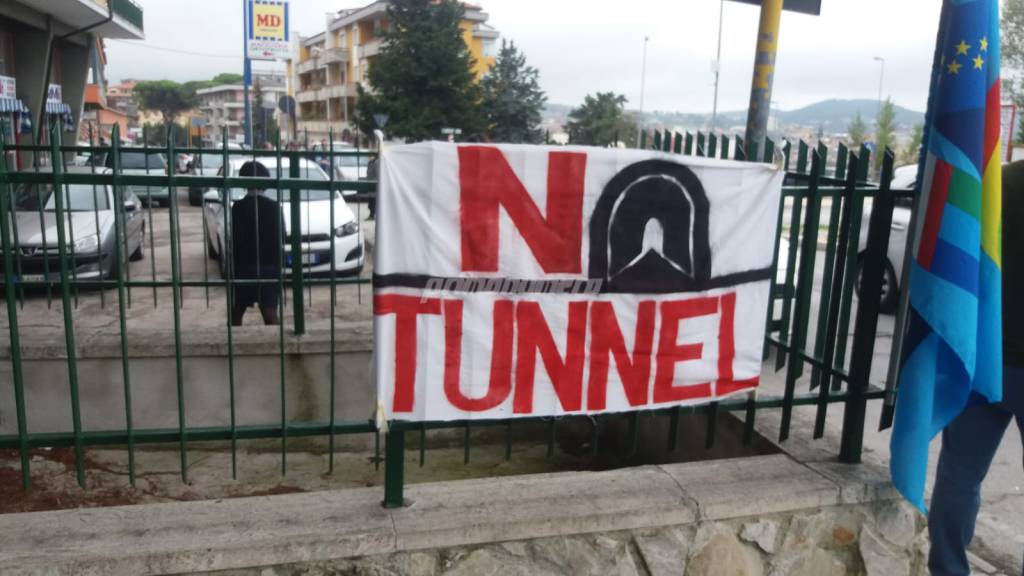 no-tunnel-138448