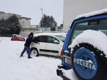 polizia-neve-cb-142858