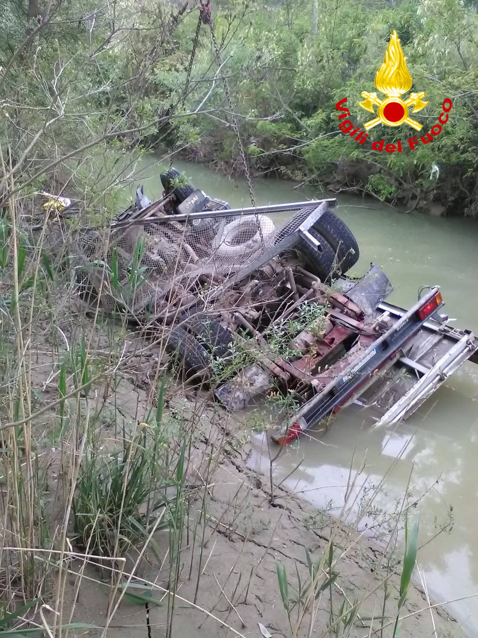 bifernina-incidente-tir-foto-vvff-148723