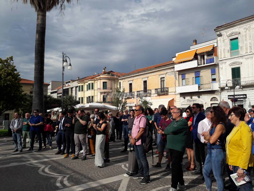 Gentiloni comizio Sbrocca