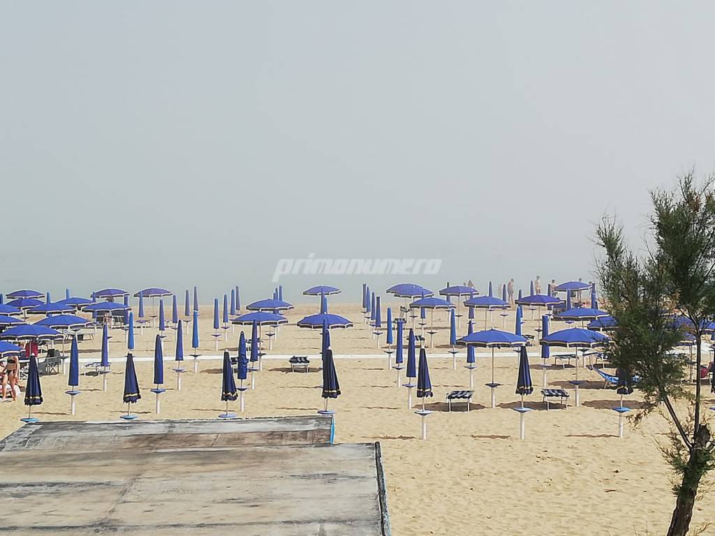 nebbia-spiaggia-meteo-151910