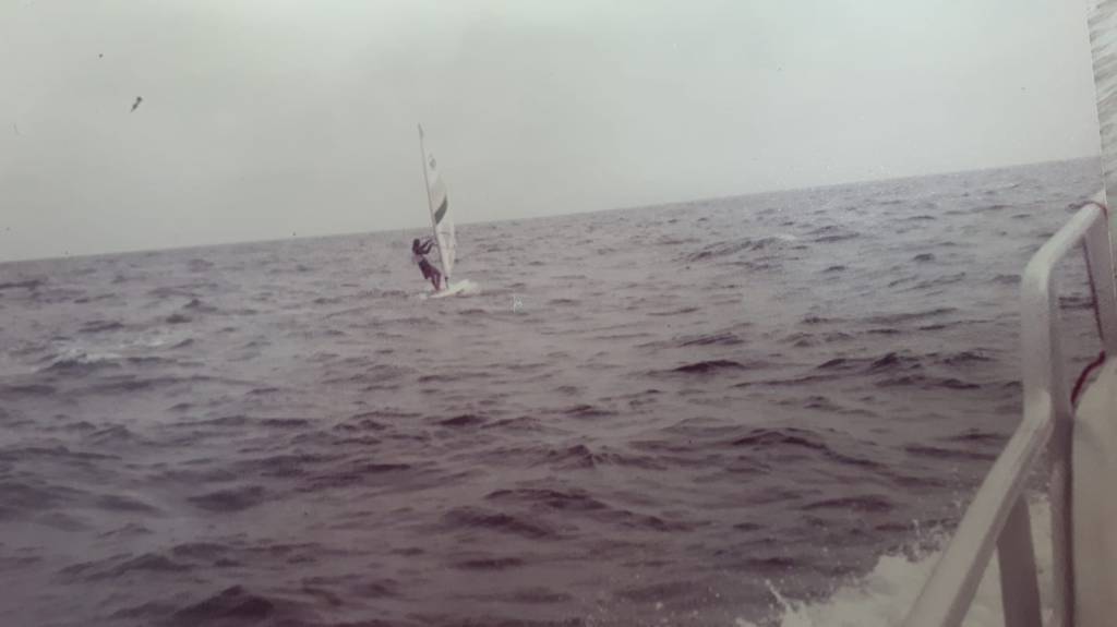 antonio-windsurf-154395