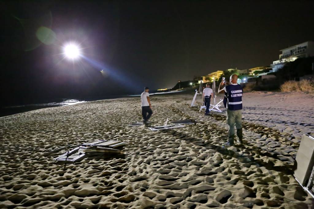 blitz-capitaneria-in-spiaggia-foto-guardia-costiera-155265