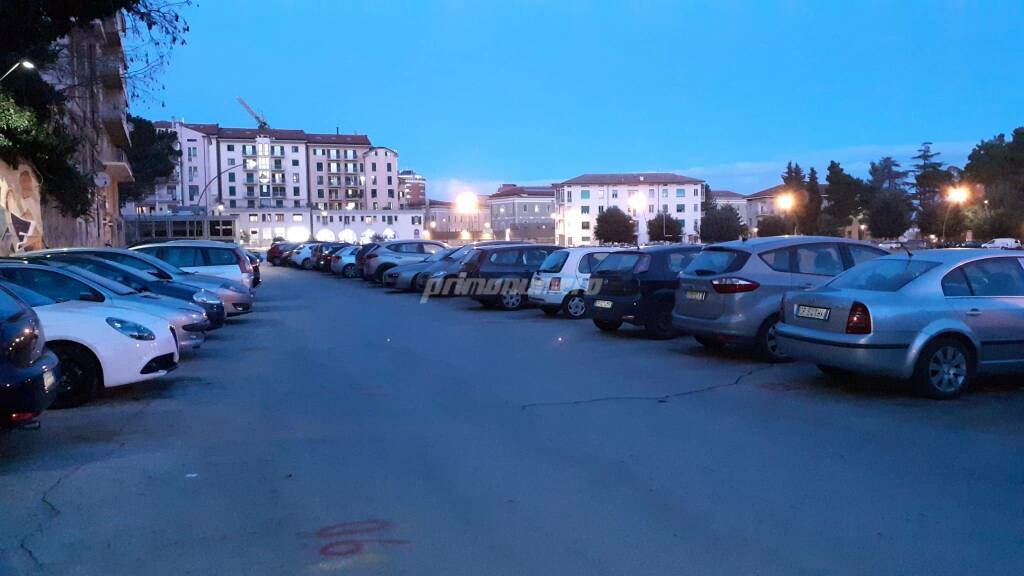 parcheggio Romagnoli