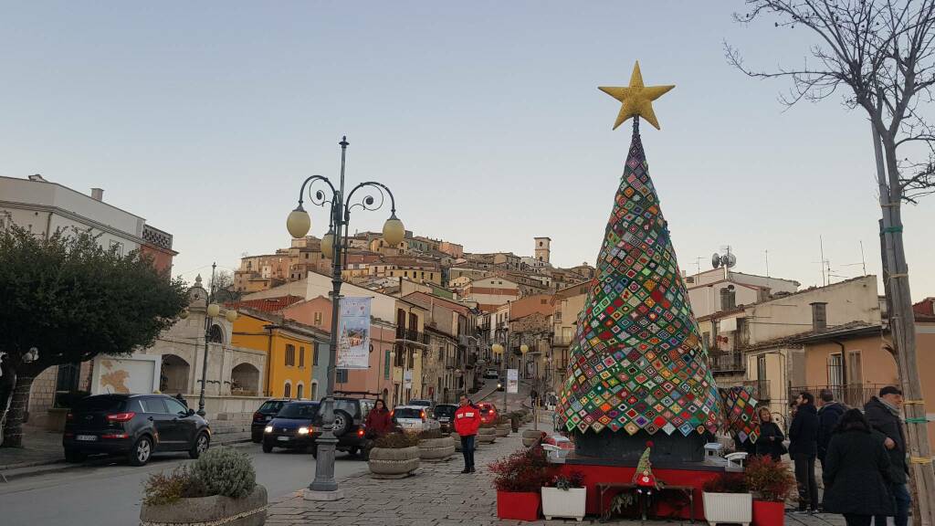 Trivento albero uncinetto