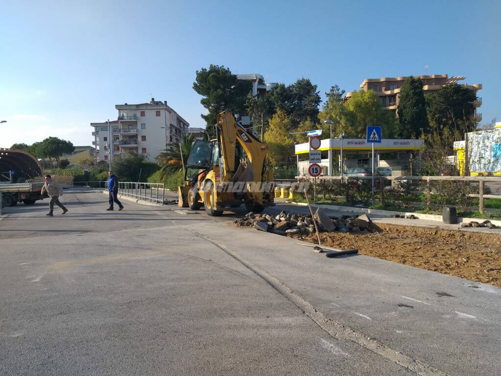 Terminal bus Termoli chiuso