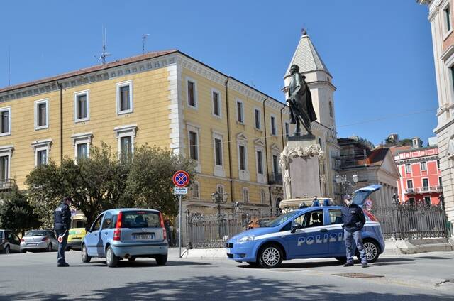 controlli anticovid polizia