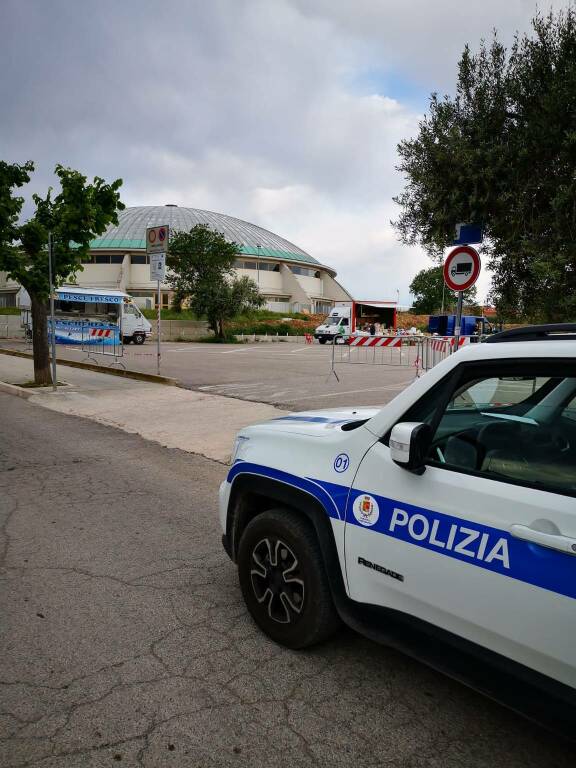 Polizia Locale Campomarino mercato