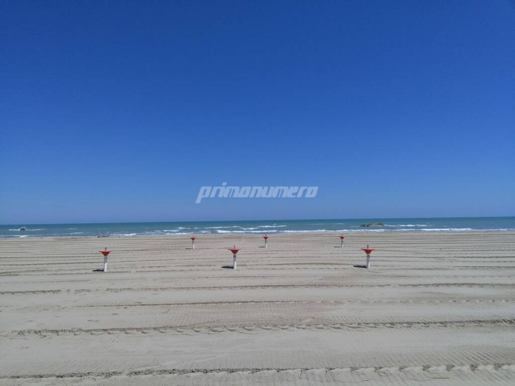 Spiaggia Lidi al lavoro per riaprire