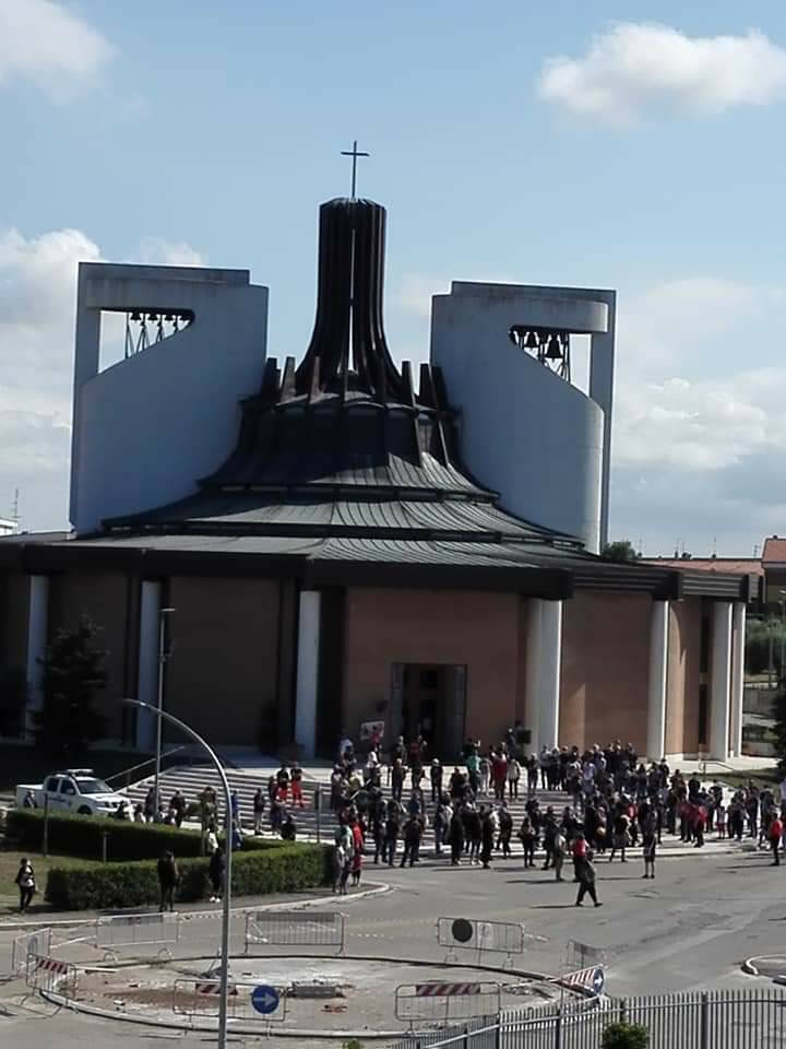 Funerale campomarino luigi florio