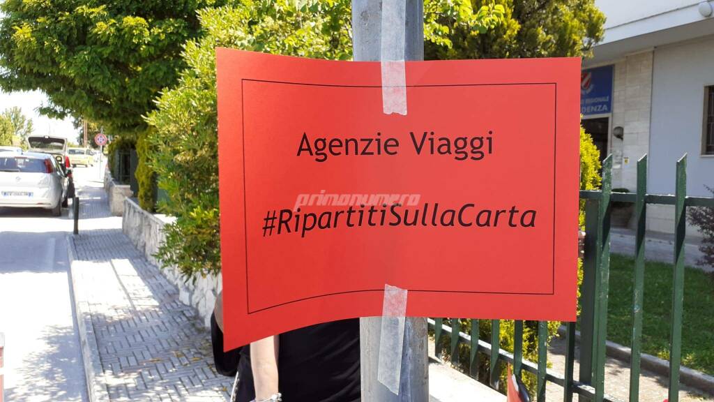 Protesta agenzie di viaggio consiglio regionale Campobasso 