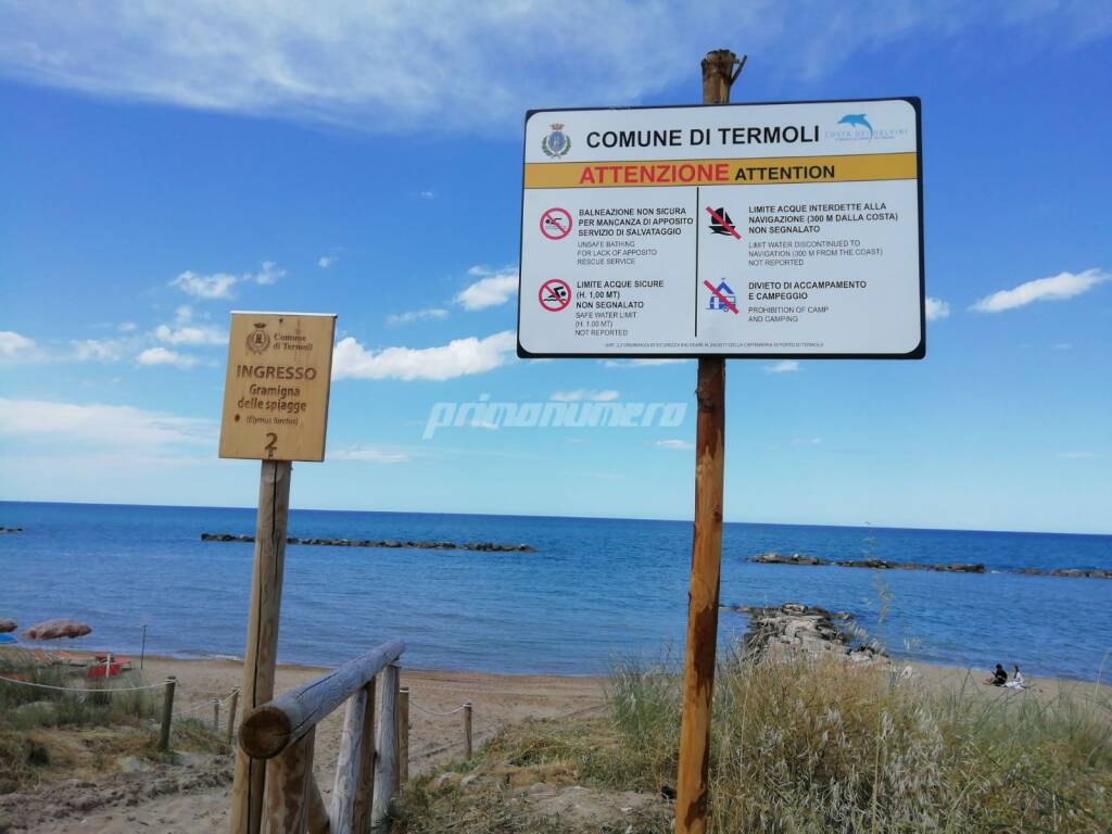 spiaggia libera termoli cartelli accessi al mare