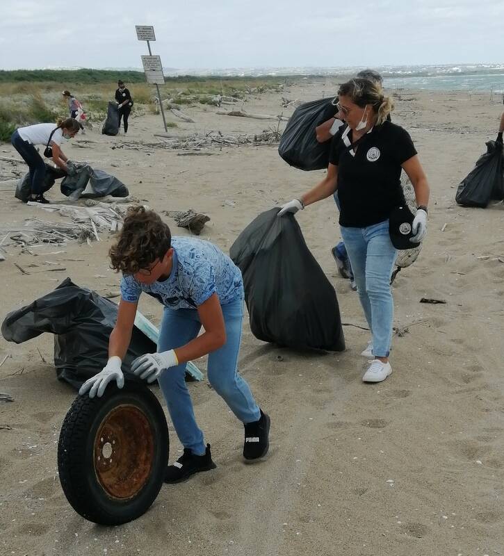 Clean Saturday spiaggia fratino pulizia Campomarino Ambiente Basso Molise