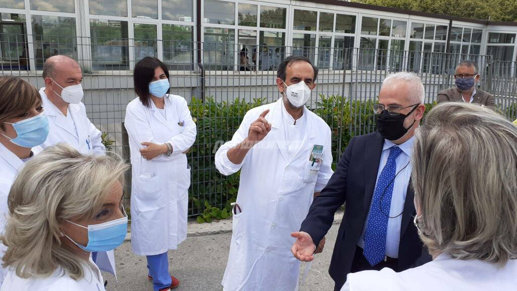 Consegna parrucche oncologiche Cardarelli Giglio Florenzano 