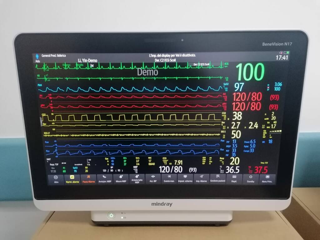 Monitor terapia intensiva rianimazione veneziale Isernia