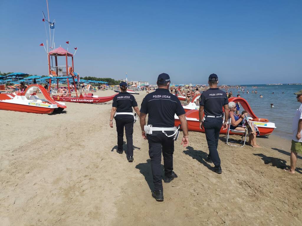 Polizia Locale Campomarino spiaggia