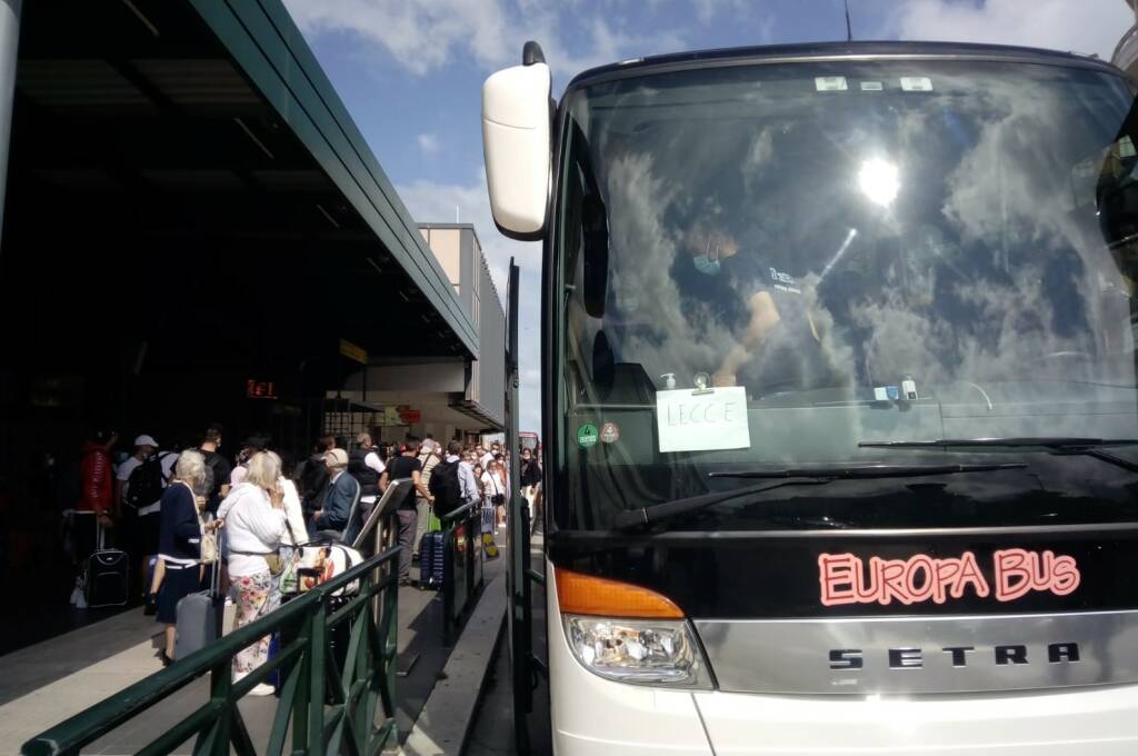 disagi stazione treni bus sostitutivi