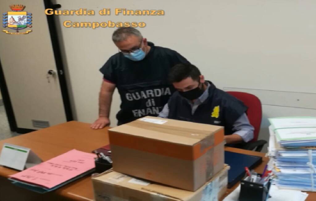 sequestro guardia di finanza