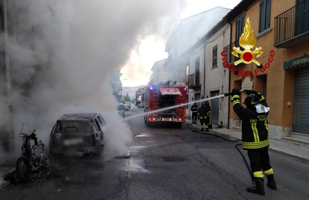 incendio auto moto bojano