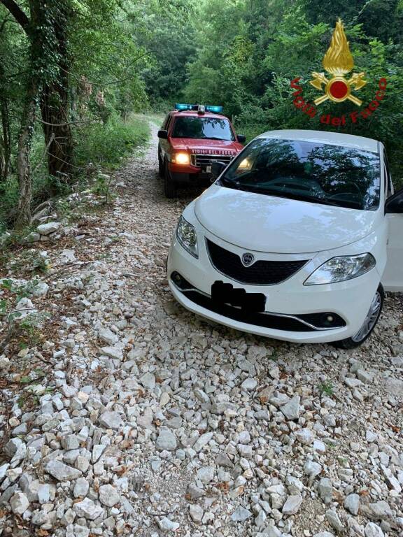 Vigili del fuoco salvano tifosi del Napoli