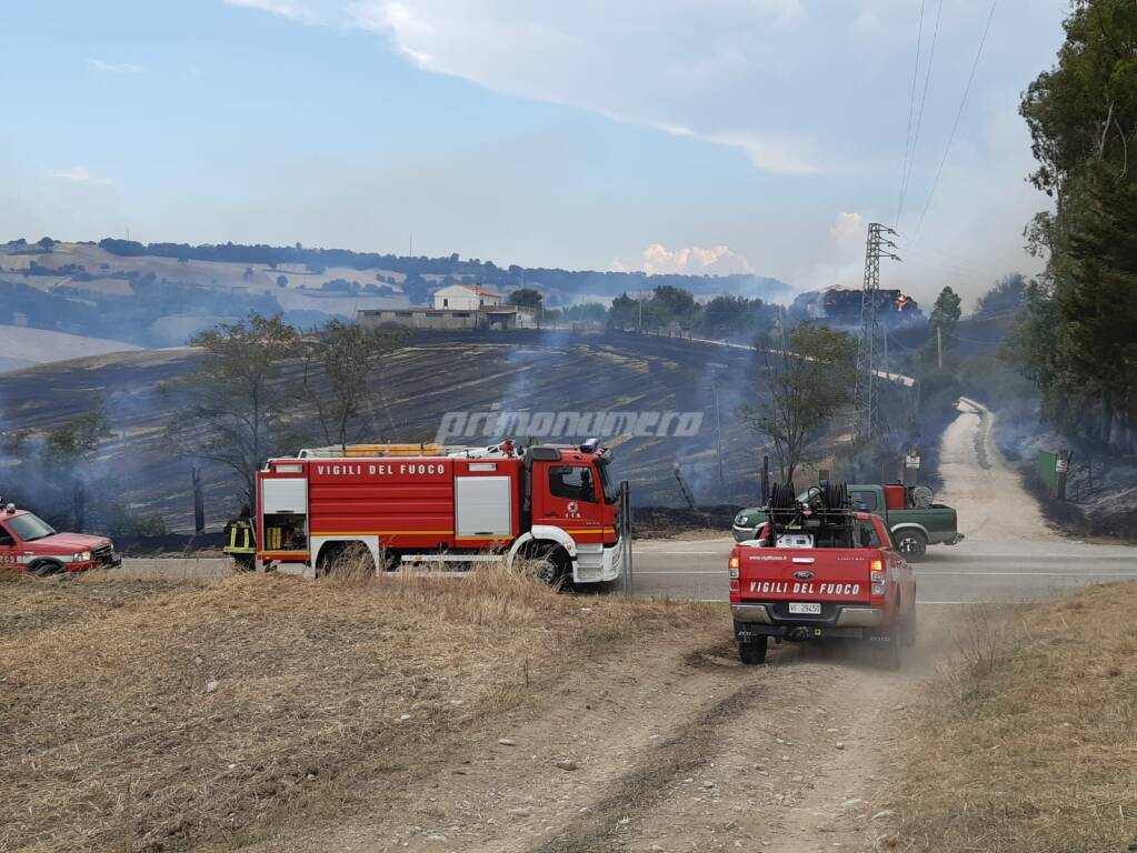 Incendio all'azienda Di Vaira