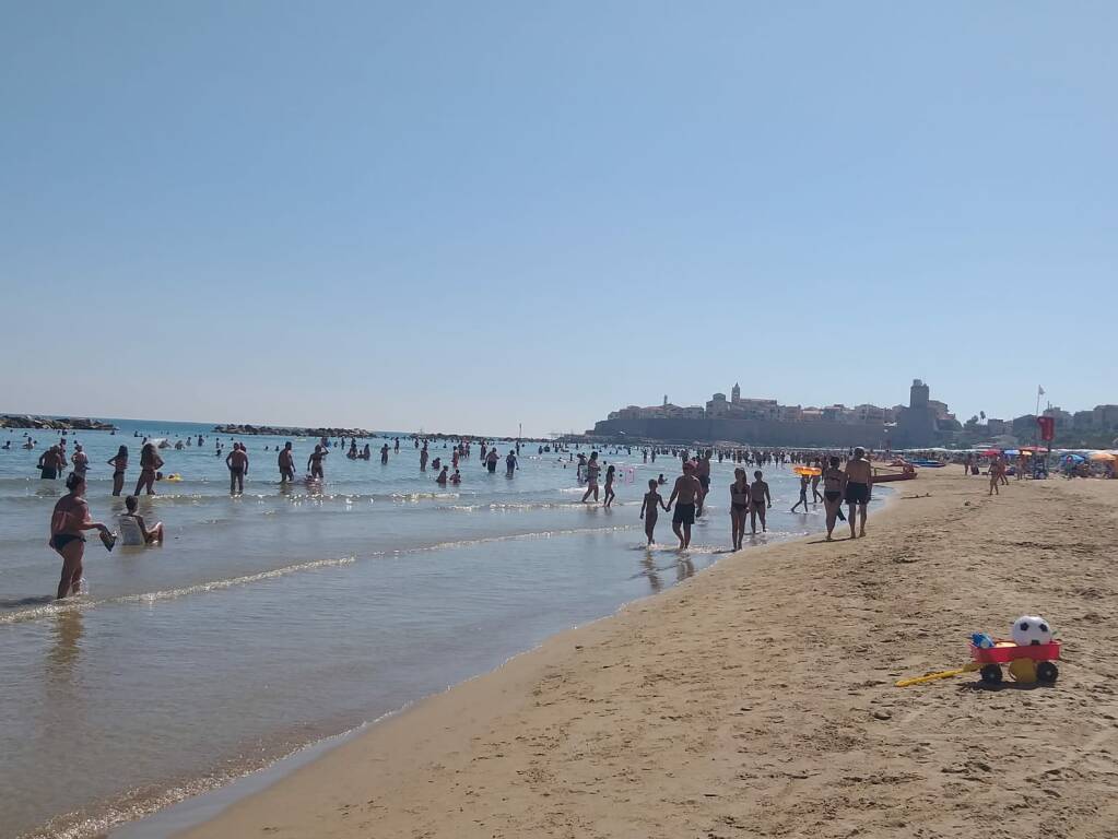 steward spiaggia Termoli