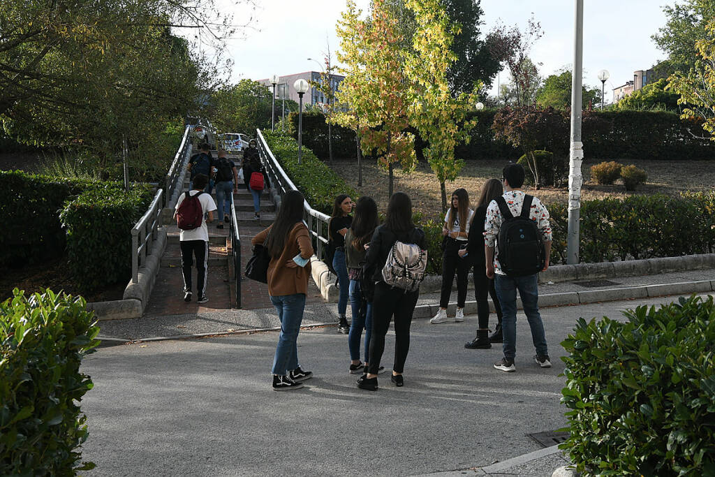 unimol lezioni in presenza covid