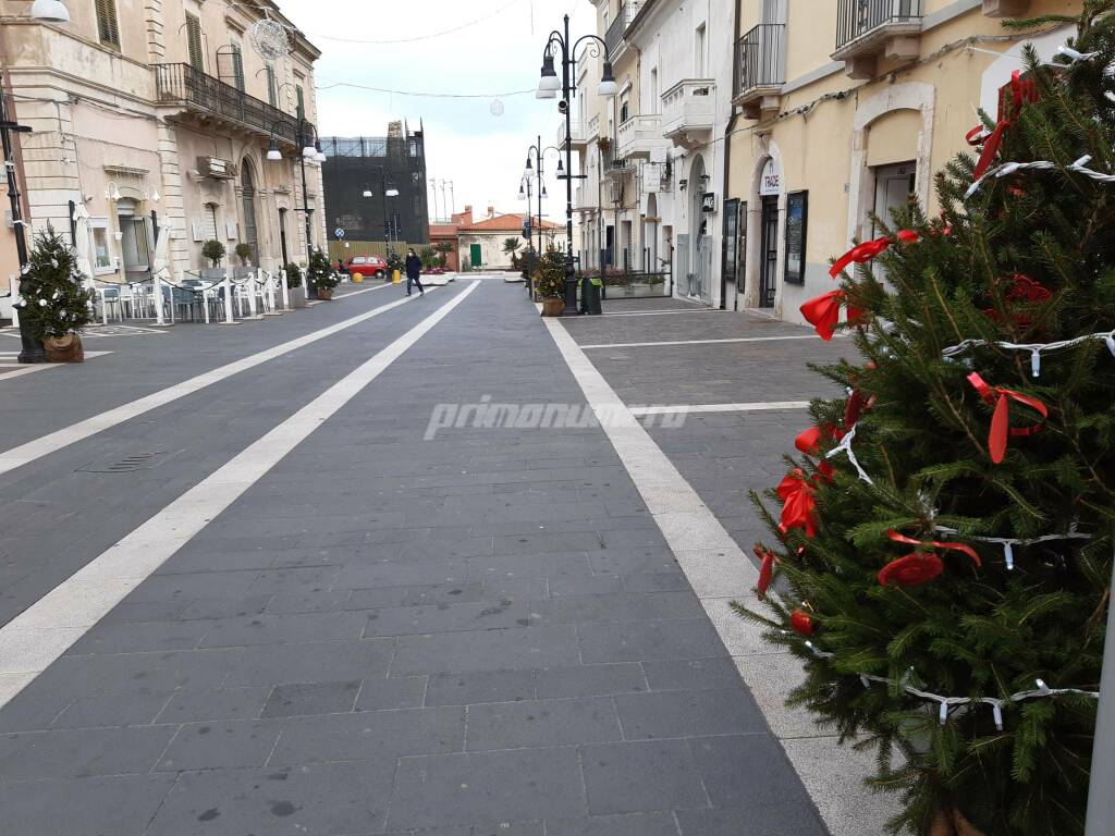 Alberi natale corso Termoli