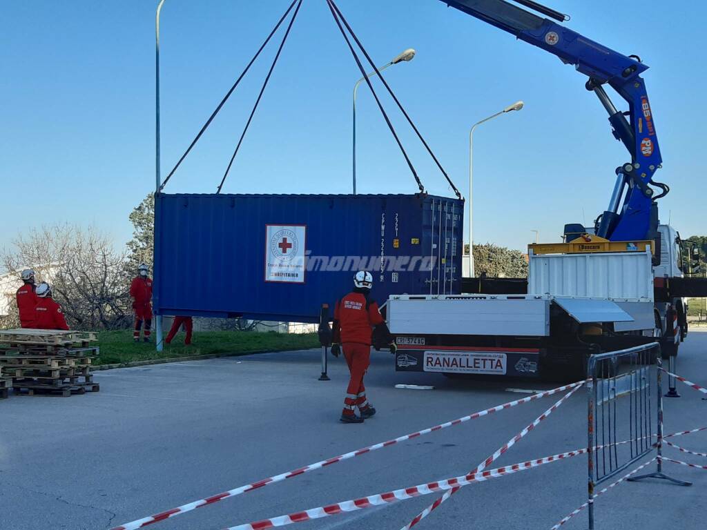 Croce Rossa ospedale da campo container San Timoteo