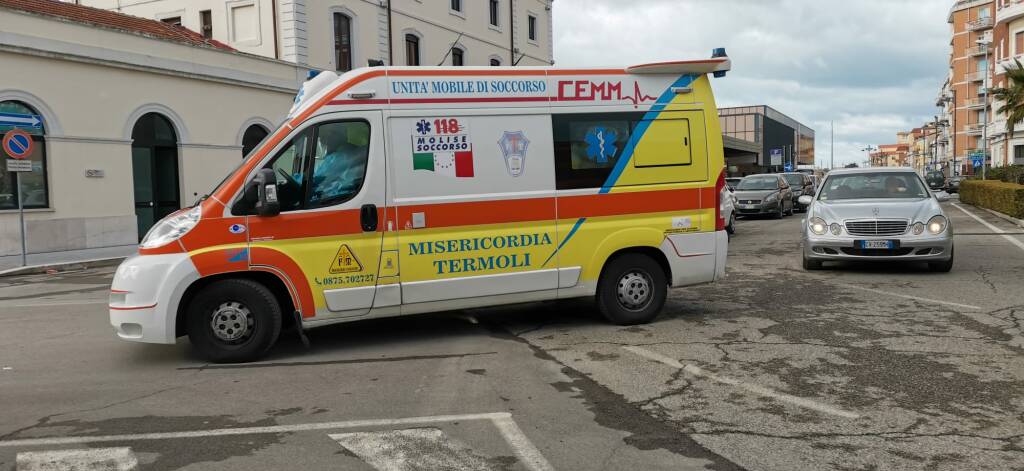 ambulanza misericordia stazione termoli