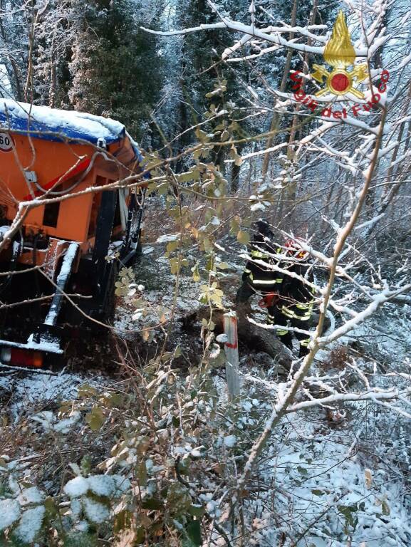 spargisale incidente vigili fuoco