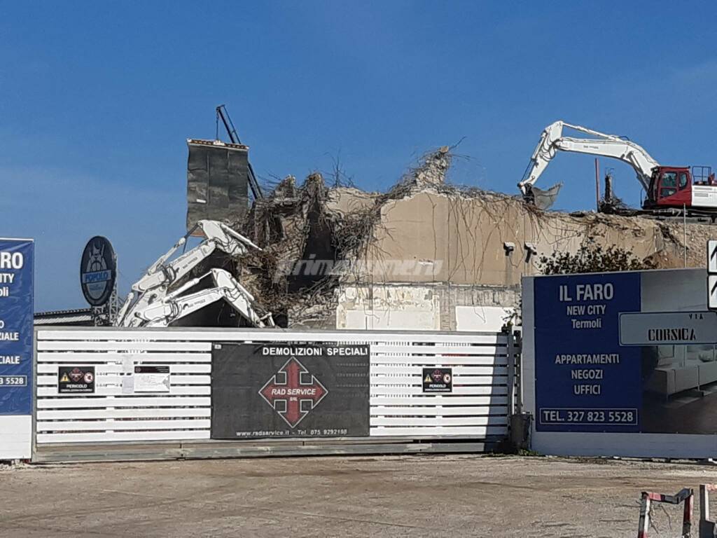 Demolizione mulino barilla Termoli 