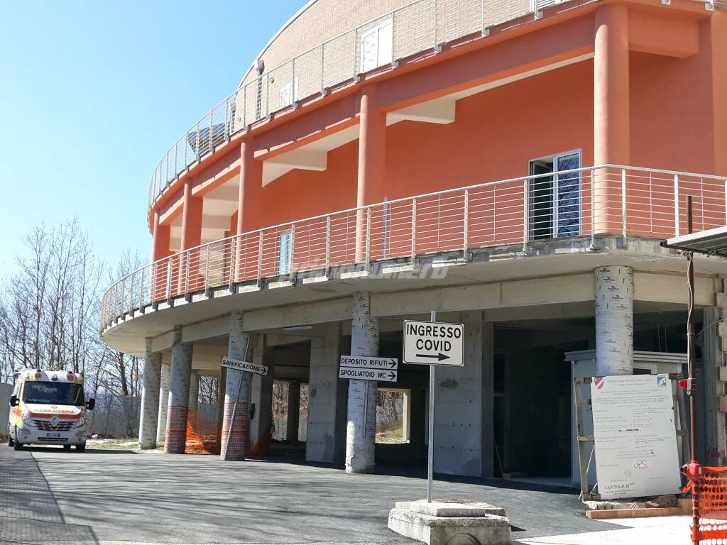 Padiglione covid Cardarelli ospedale 