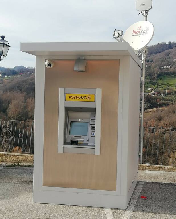 atm sportello postamat mirabello