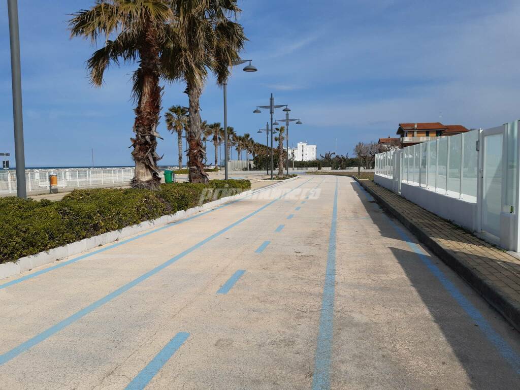 Pista ciclabile lungomare Montenero