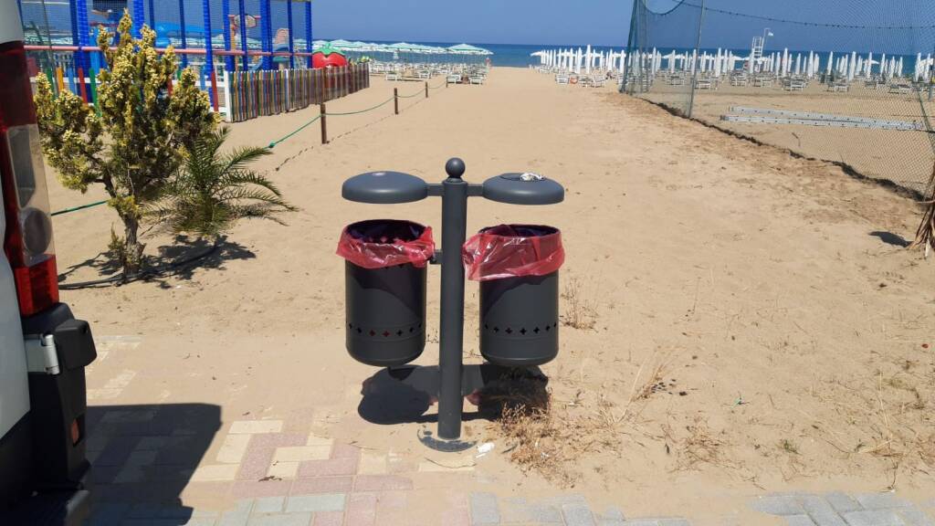 cestini gettacarte spiaggia rio vivo