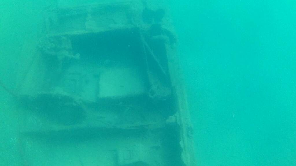 relitto anfibio dukw Reperto sott'acqua di un veicolo militare 