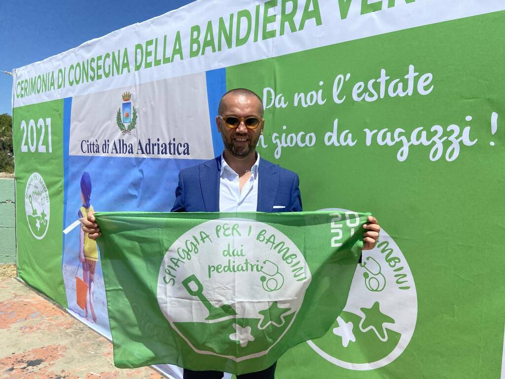 cerimonia consegna bandiera verde Termoli