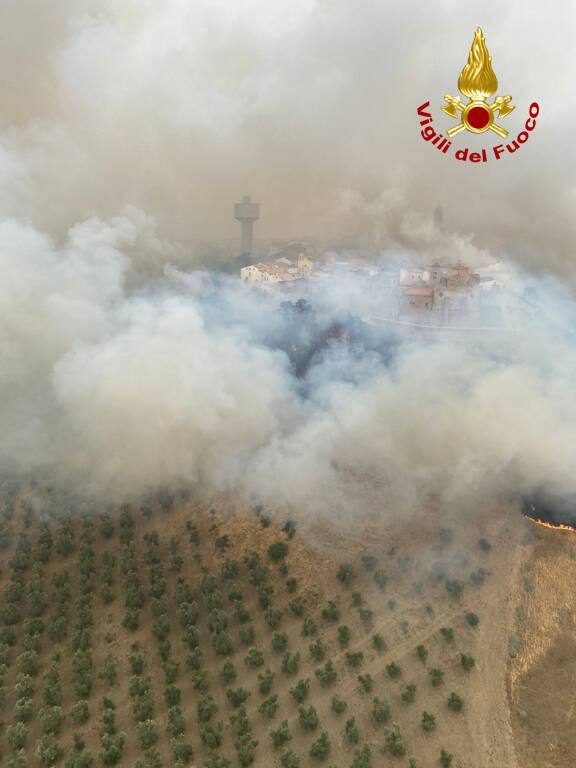 incendio san martino vigili fuoco fumo