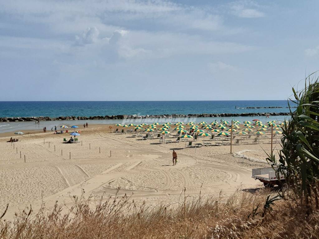 Spiagge Termoli ombrelloni