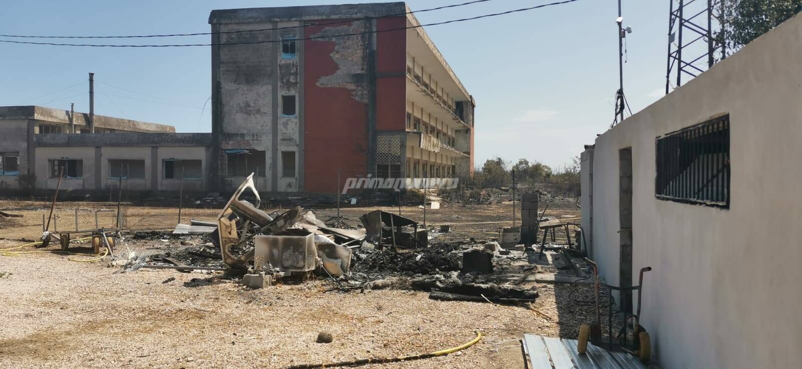 Camping marinelle danni incendio devastazione Campomarino fuoco