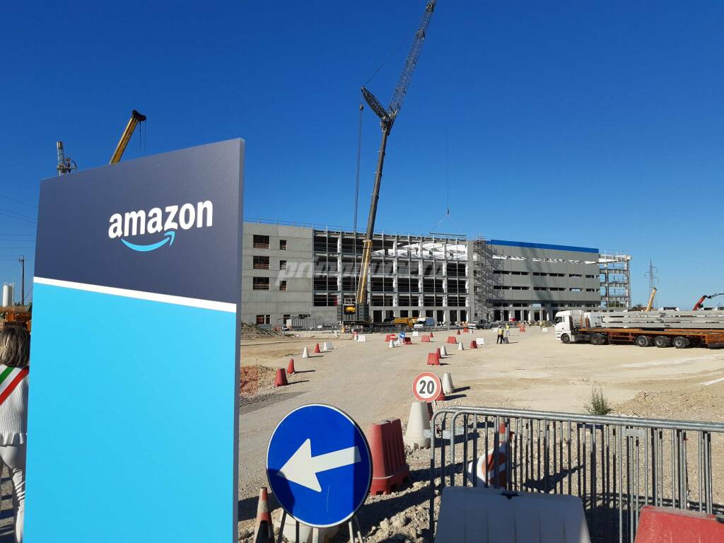 Cantiere Amazon San salvo cerimonia inaugurazione