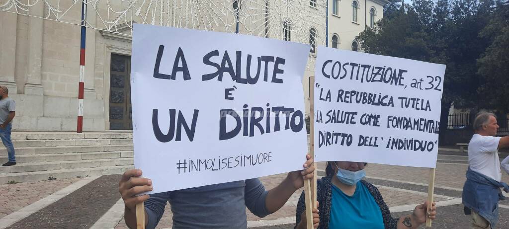 Protesta sanità Campobasso 