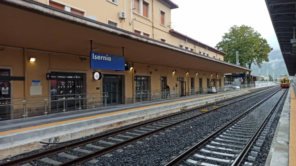 ferrovia stazione isernia tratta roccaravindola