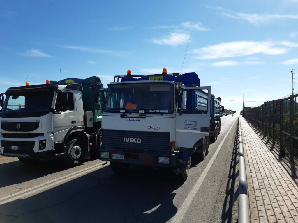 Prove di carico sui ponti di Via Corsica