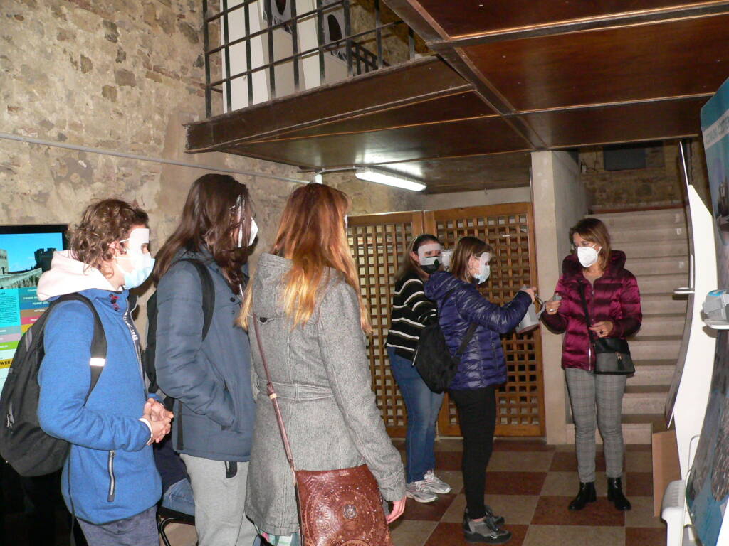 studenti erasmus visita muma castello