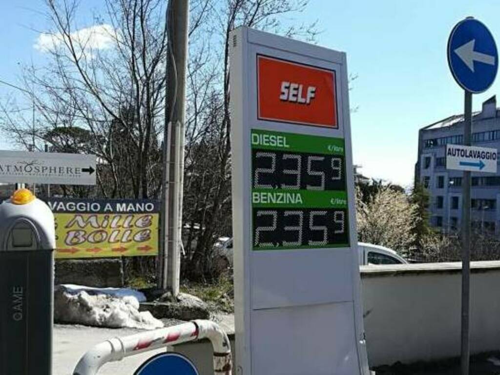 prezzo carburanti cb caro gasolio