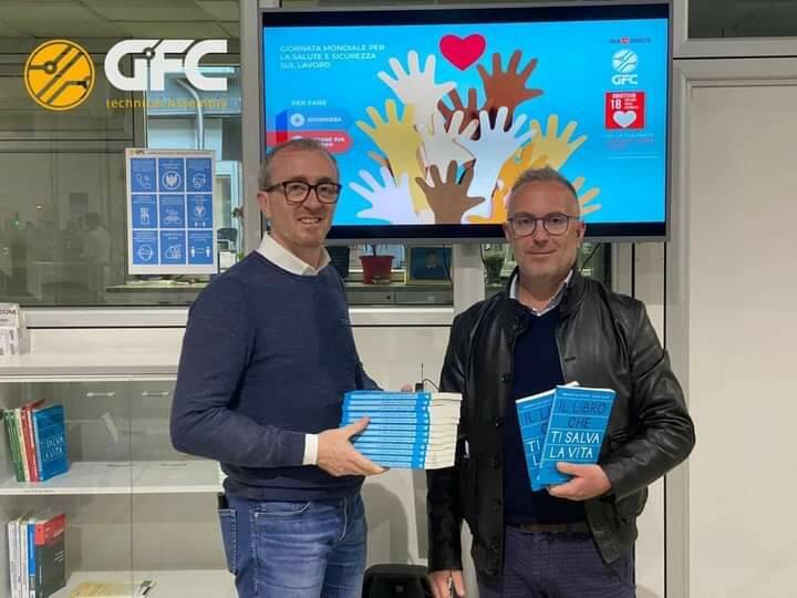 Gfc donazione libri Il Mosaico enrico miele