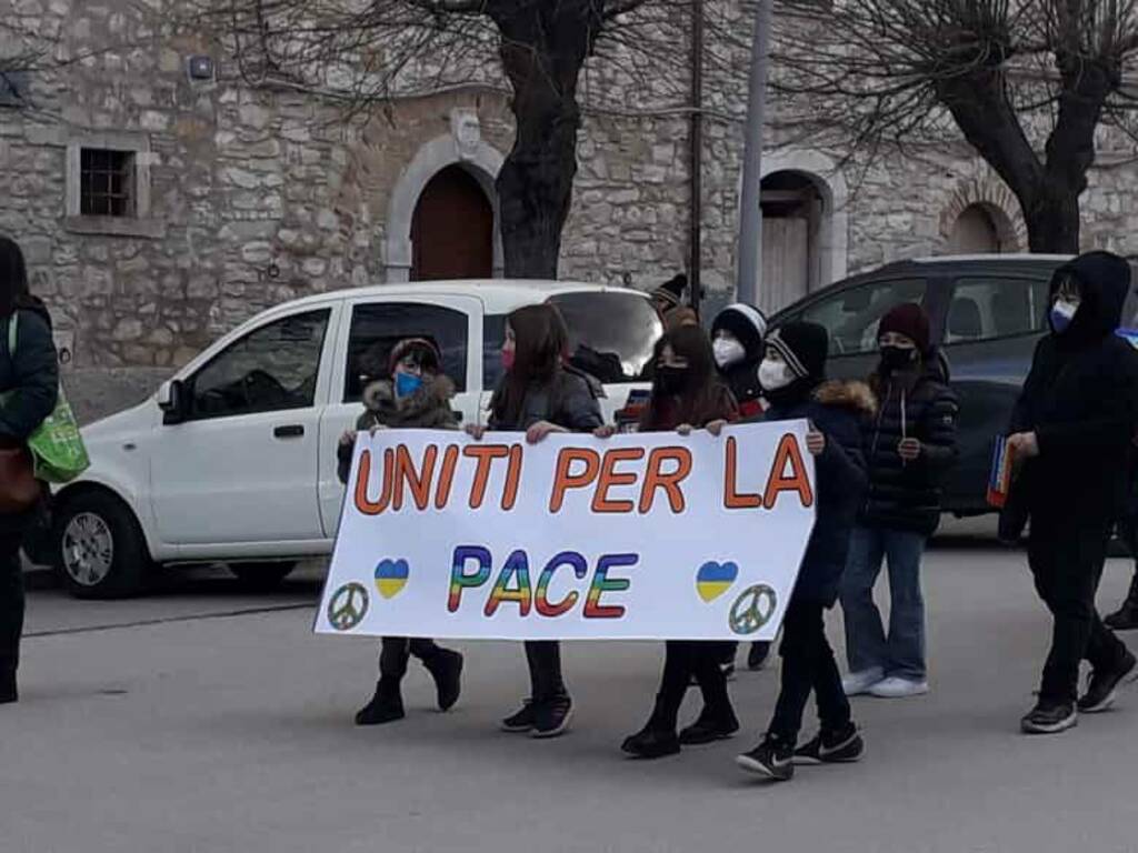 sfilata pace colletorto